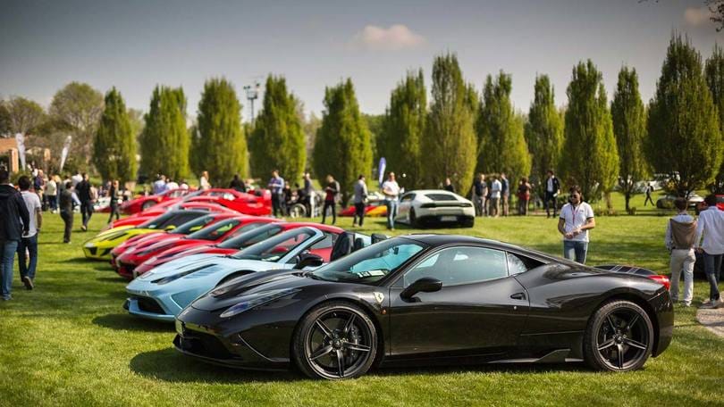 Cars and Coffee Brescia 2016. Un evento da record