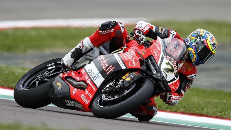 SBK, Imola: Davies davanti a tutti a Imola