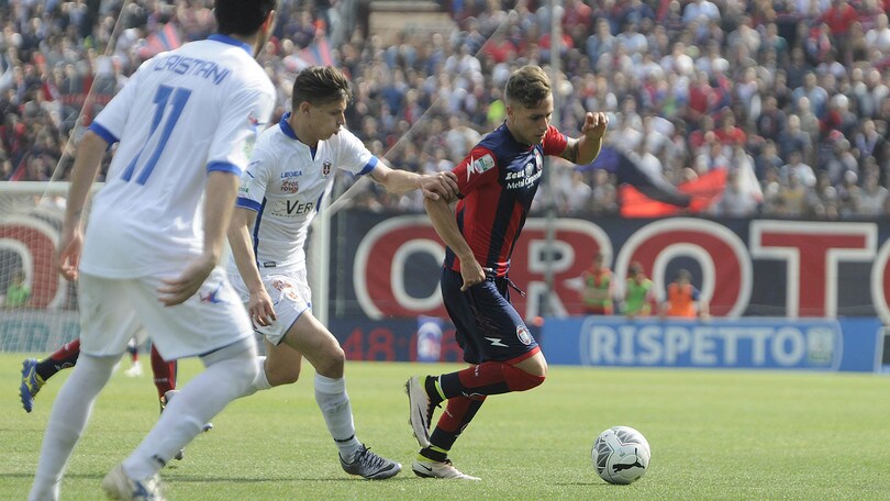 Como-Ternana in diretta, le probabili formazioni. Live dalle 17.30