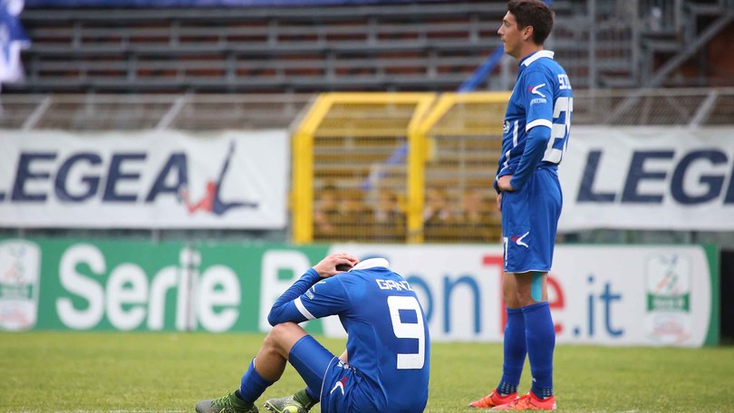 Serie B, Avenatti gol: Ternana salva, Como retrocesso