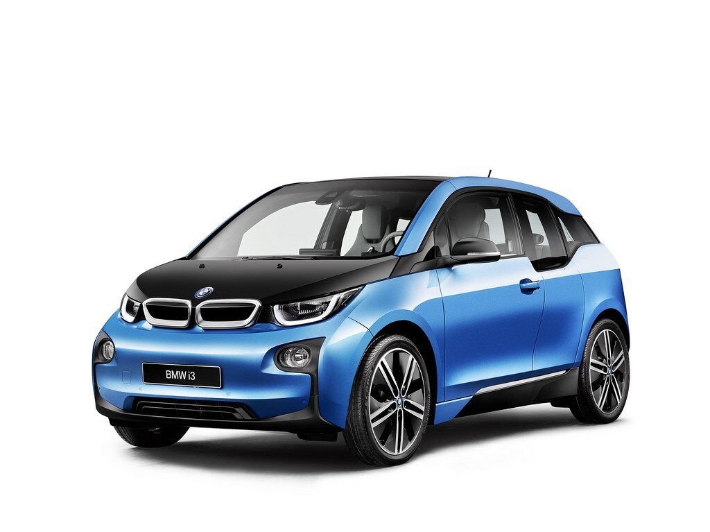 BMW i3, ora l'autonomia è di 300 km