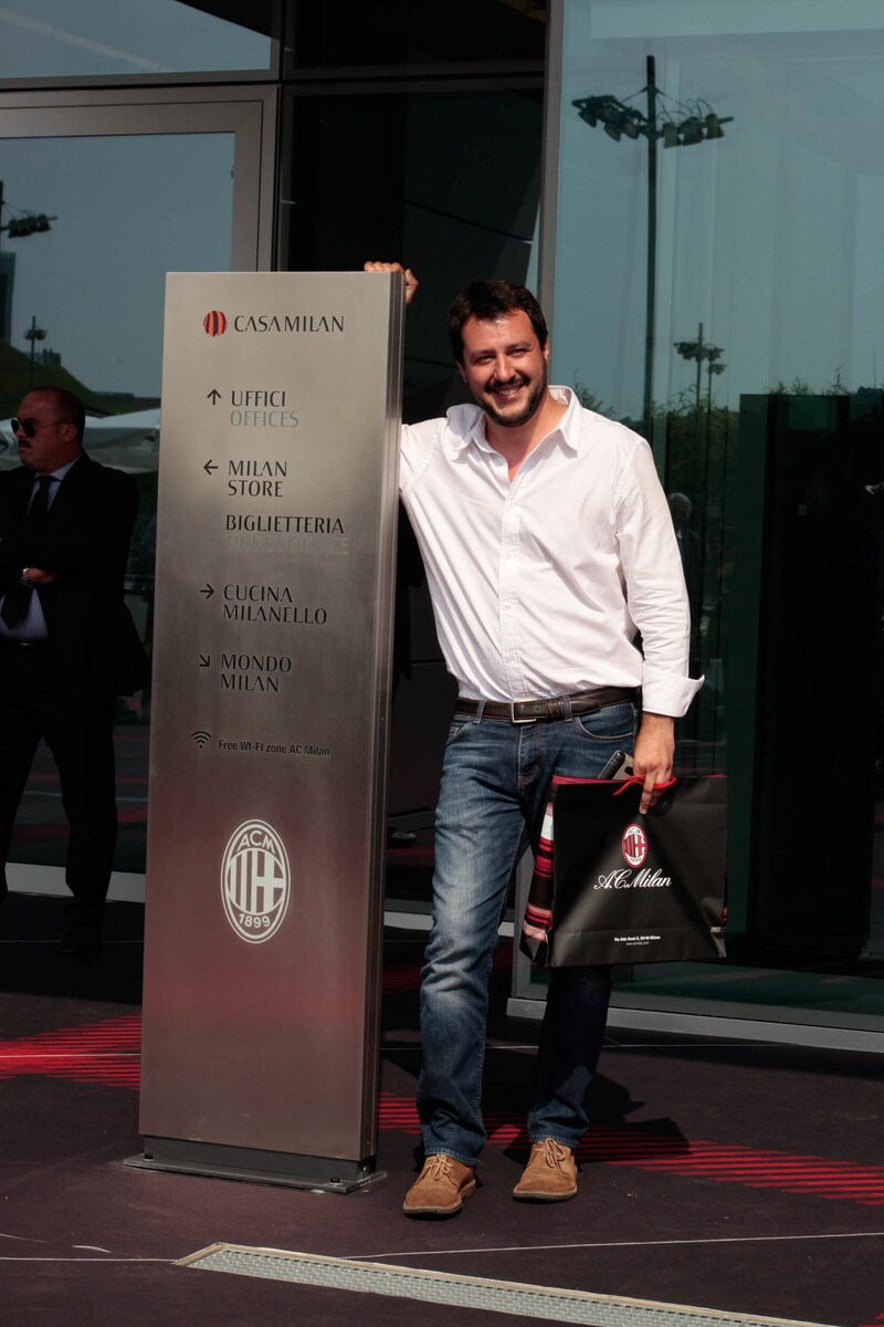 Salvini: «Berlusconi come Zamparini, il Milan non vince manco con Gesù Bambino»