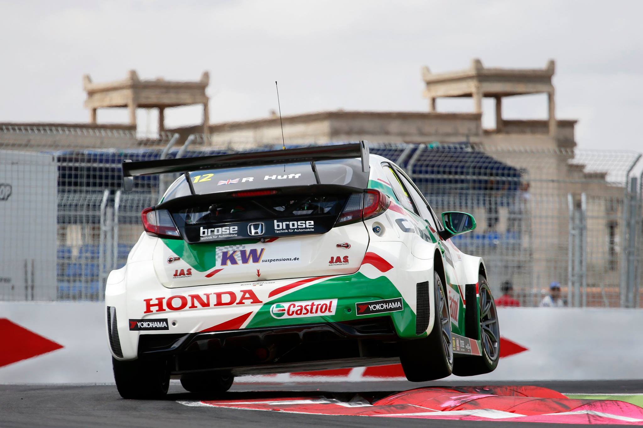 Mondiale Turismo, trionfo Honda in Marocco