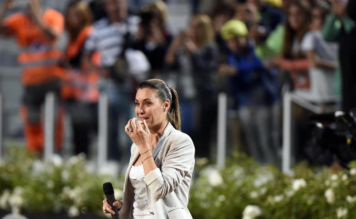 Flavia Pennetta in lacrime saluta il Foro Italico
