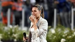 Flavia Pennetta in lacrime saluta il Foro Italico