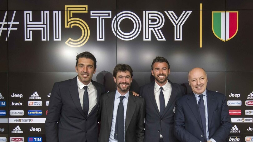 Juventus, Buffon e Barzagli infinitamente bianconeri