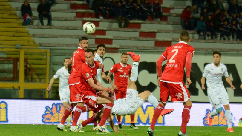 Serie B, la Pro Vercelli vede la salvezza: Perugia sconfitto 2-1