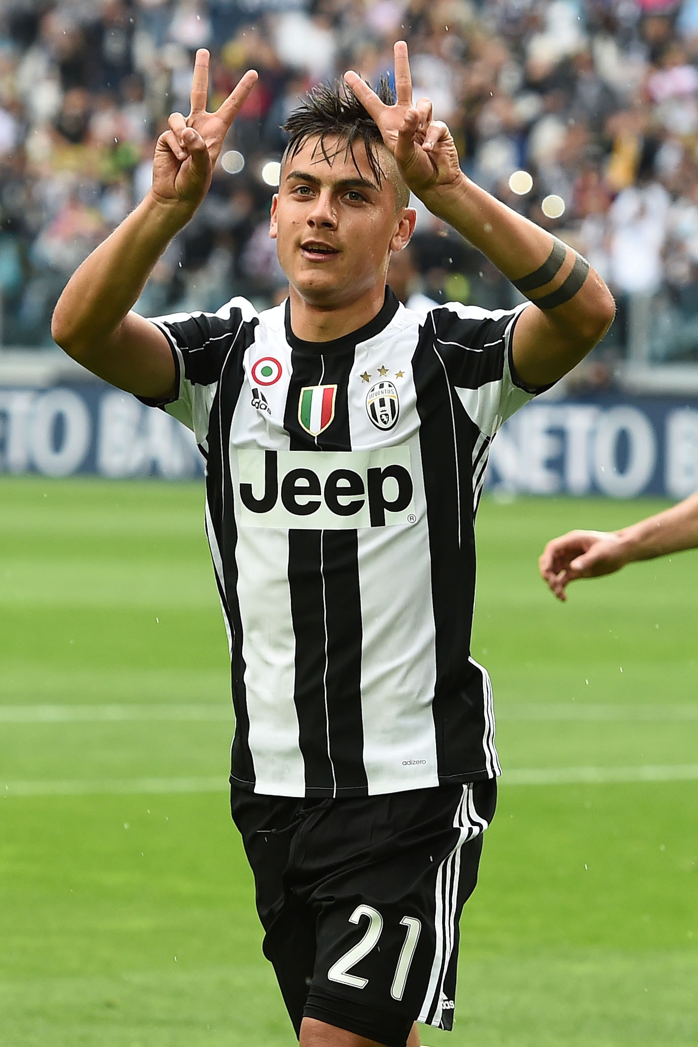 23 volte Dybala: gol della Joya, Tevez superato