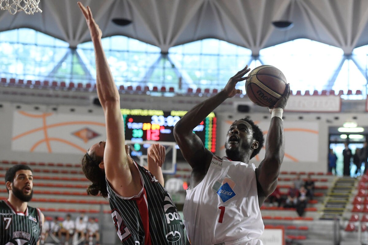 Basket A2, Omegna ko a Roma