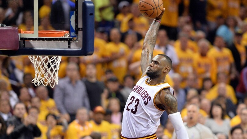 Nba, Cleveland domina in campo e in lavagna
