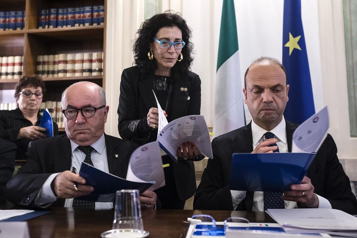 Figc, Tavecchio: «Protocollo antimafia un passo avanti nell'Ue»