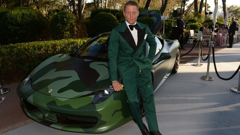 Battuta a 1 milione di euro la Ferrari di Lapo Elkann