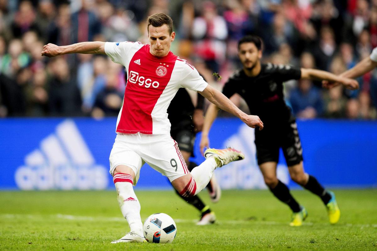 Calciomercato Roma: il Leicester piomba su Milik