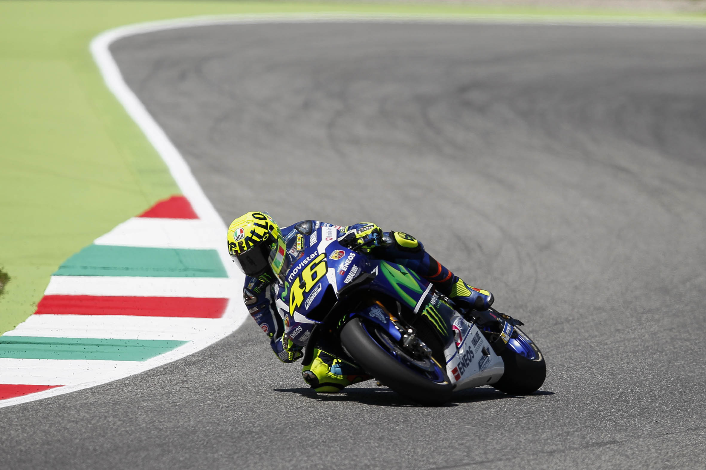 MotoGp Yamaha, Rossi: «Ritiro pesante per il mondiale»