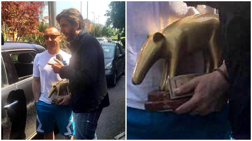 Brocchi riceve il Tapiro d'oro: «Milan, ho qualche chance in più di restare»
