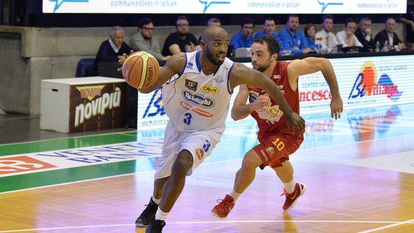 Basket A2, Treviso stop a Ferentino