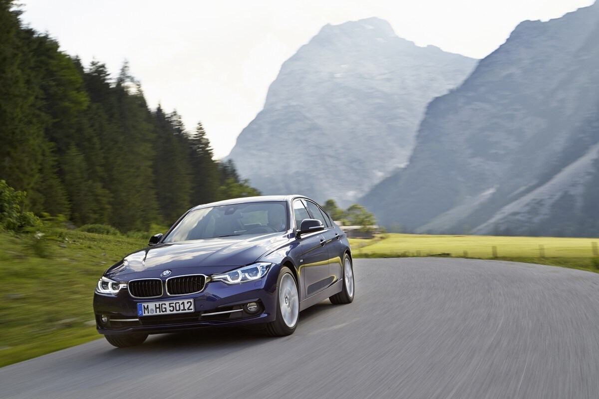 BMW 320d Xdrive, la prova doppia: foto