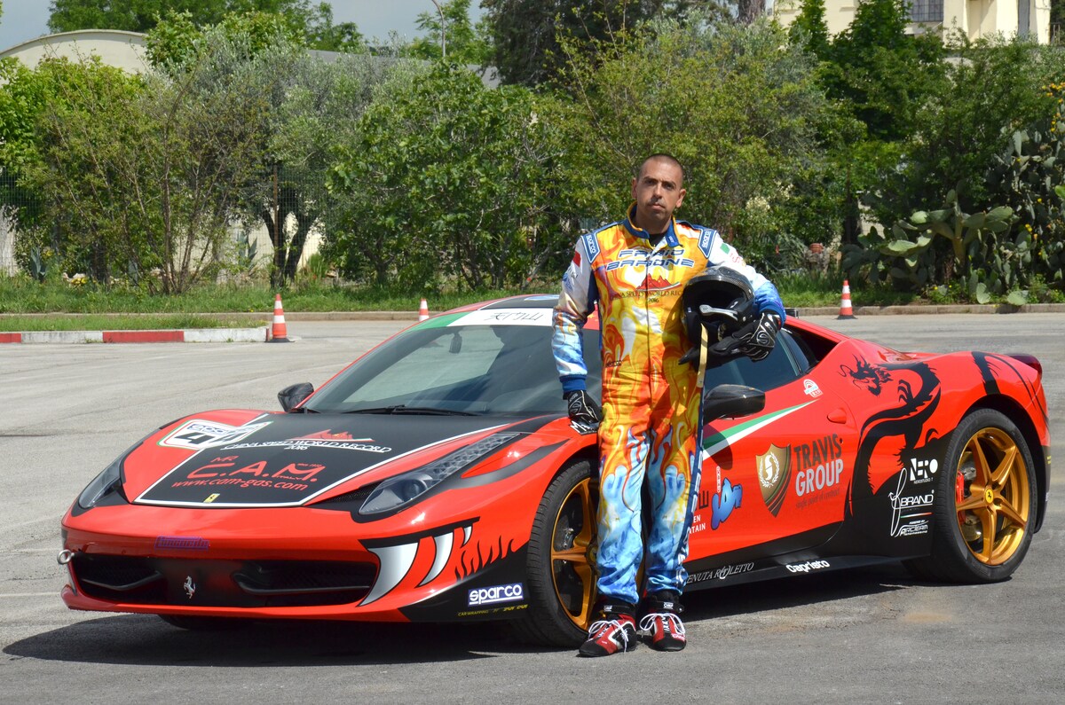 Una Ferrari 458 alla conquista della Cina