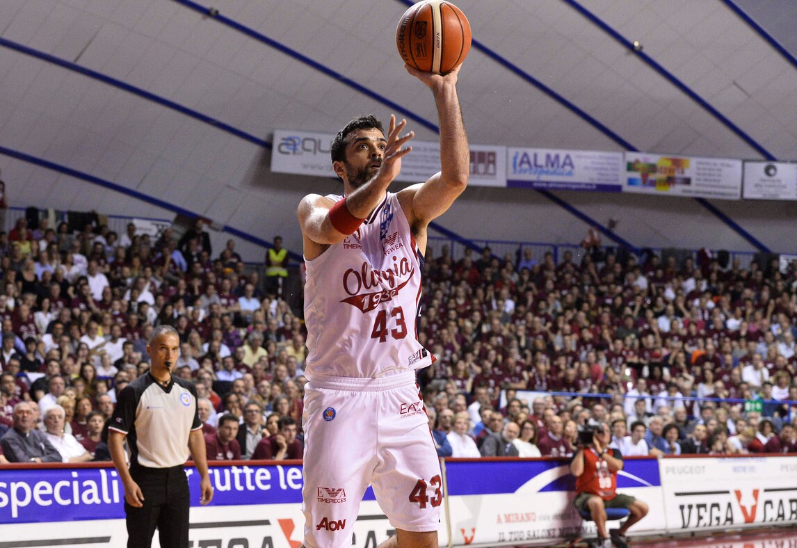 Basket Serie A, Milano è la prima finalista