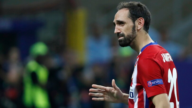 Juanfran, scrive ai tifosi: «Vi prometto che un giorno vinceremo la Champions»