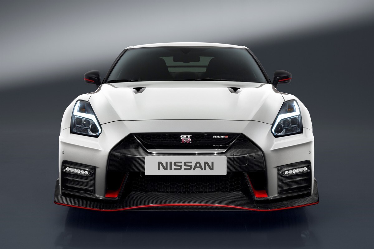 Nissan GT-R Nismo 2017: foto