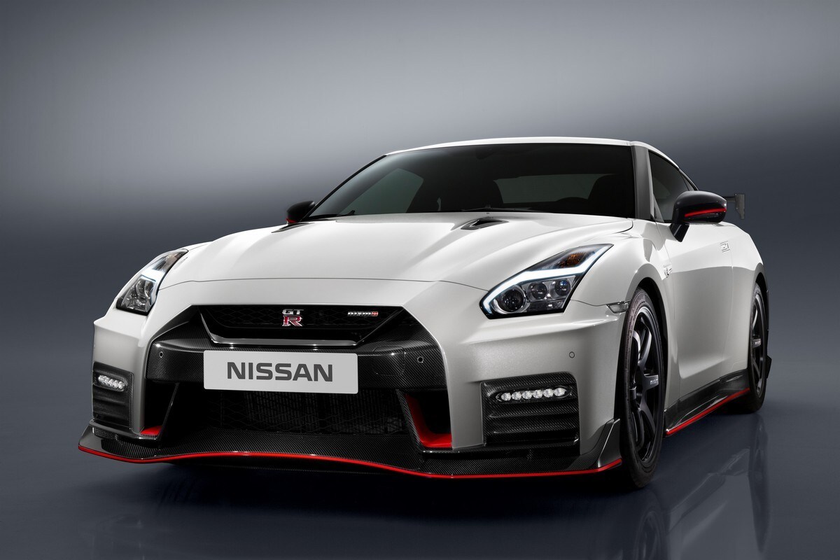 Nissan GT-R Nismo, "Godzilla" ha gli artigli più affilati