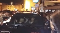 Totti al ristorante, è delirio in strada