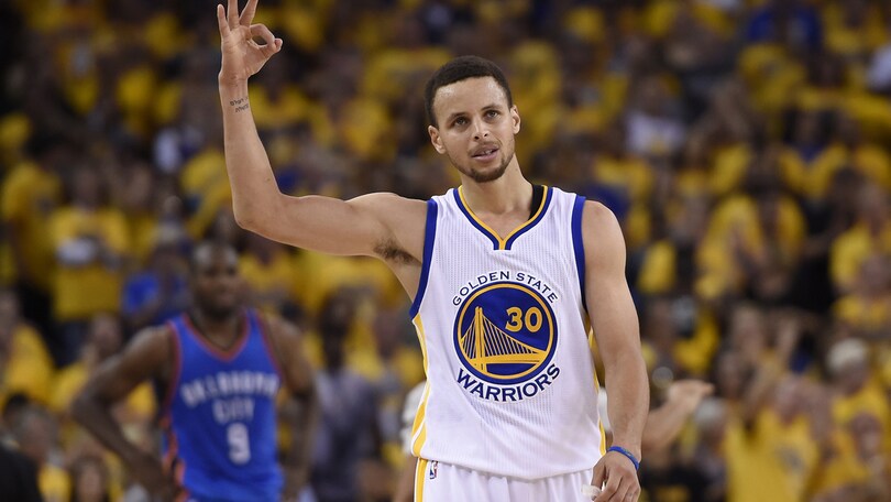 Curry, no alle Olimpiadi: "Devo riposarmi"