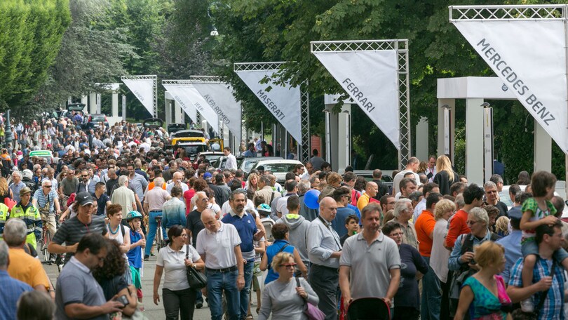 Automobili in strada