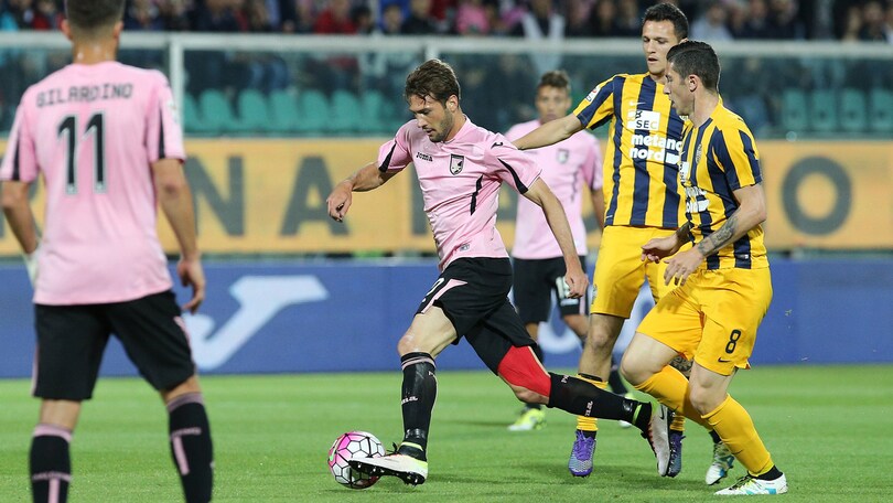 Calciomercato Palermo, prestito al Preston per Makienok