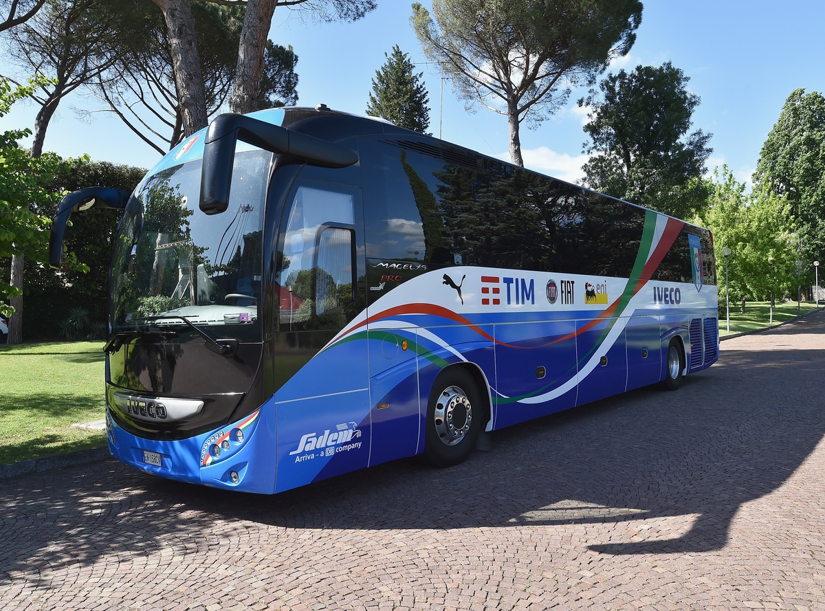 E' firmato Iveco il bus della Nazionale per gli europei