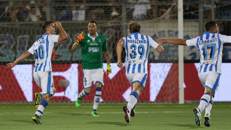 Il Pescara ritorna in A: Trapani, solo 1-1. Verre-gol da 40 metri