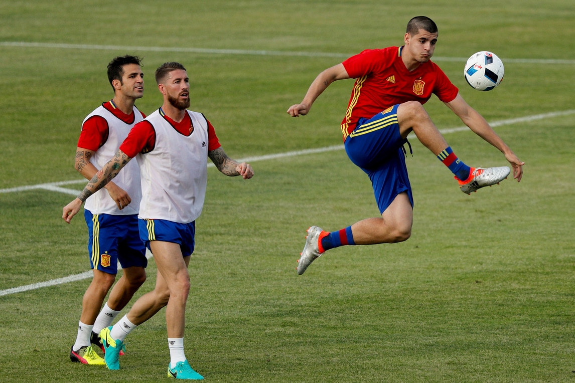 Morata, rivoluzione per Euro 2016: ecco il nuovo look