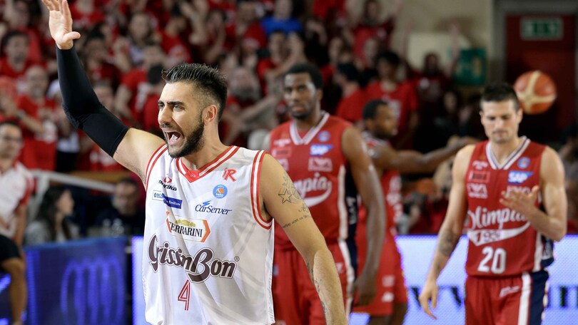 Basket Serie A, Reggio da sballo: è 2-2