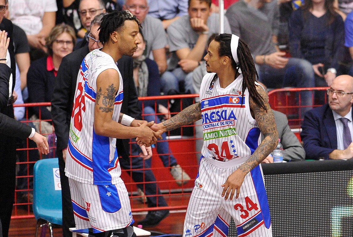 Basket A2, Brescia completa la rimonta e va in finale
