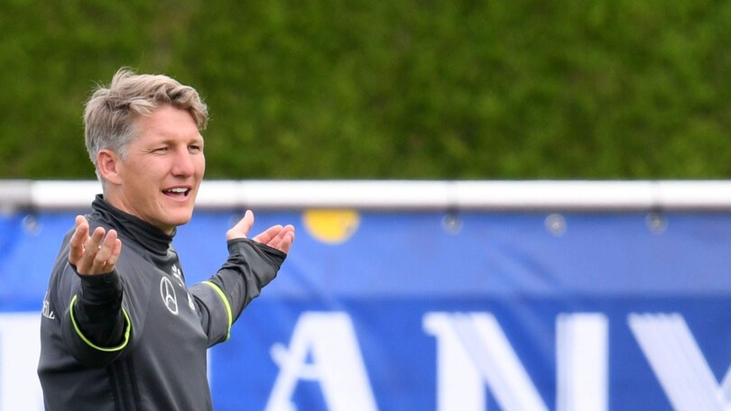 Mancini bussa alla porta di Mourinho: «L'obiettivo è Schweinsteiger»