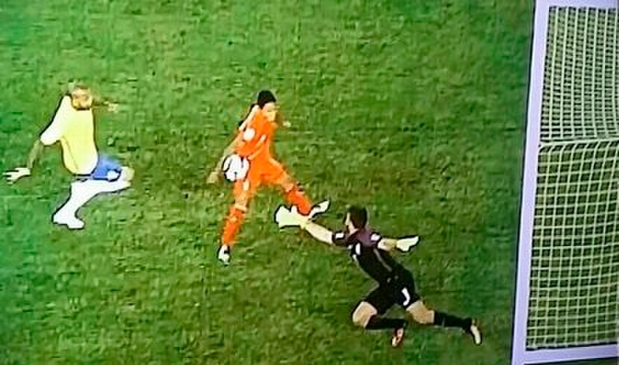 Coppa America, Brasile a casa: ecco il gol di mano decisivo