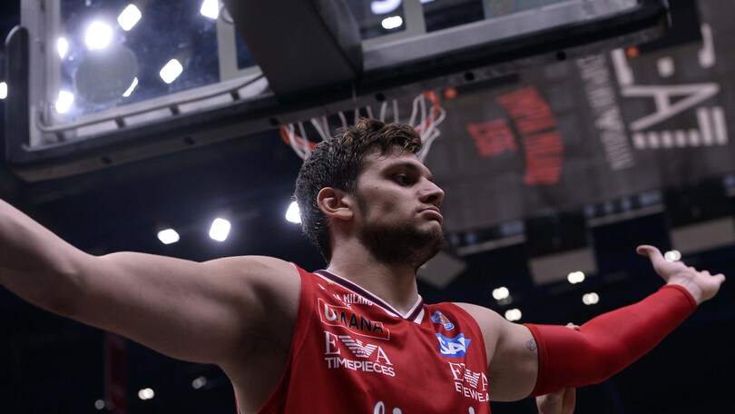 Basket Serie A, Milano al match-point