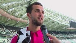 Pjanic si presenta: «Che emozione, forza Juve!»