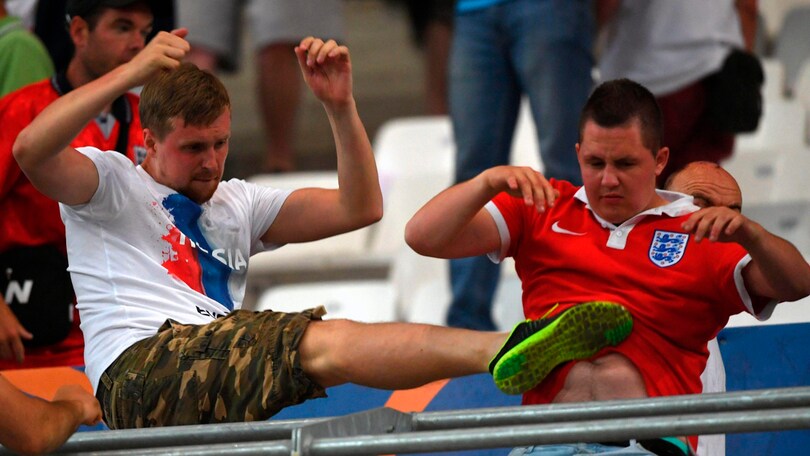 Euro 2016, Russia: carcere per tre hooligan