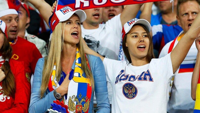 Russia-Slovacchia, che show sugli spalti