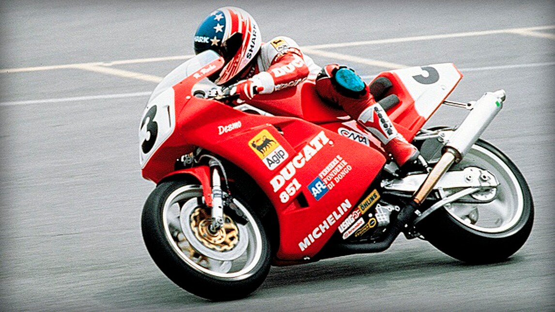 Ducati 851: foto