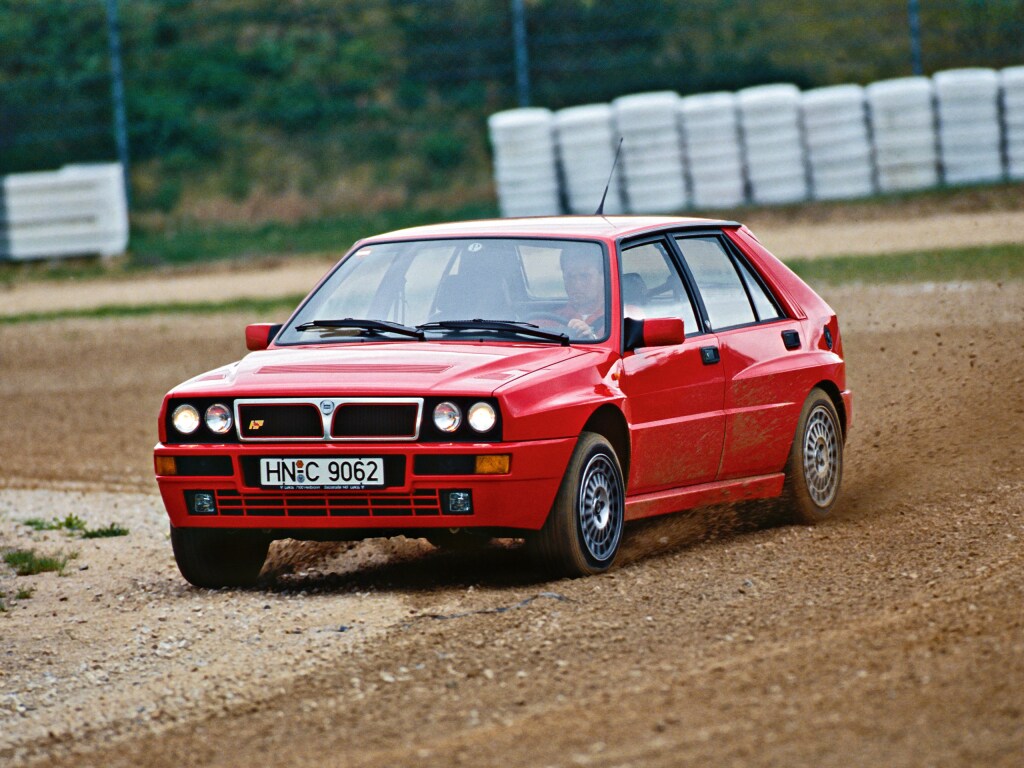 Lancia Delta Integrale: foto