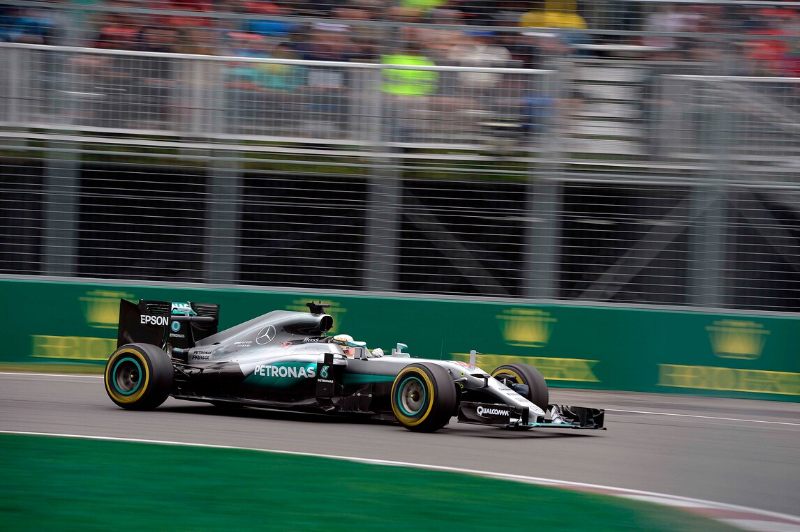 F1 Gp Baku, Mercedes avanti nelle prime libere