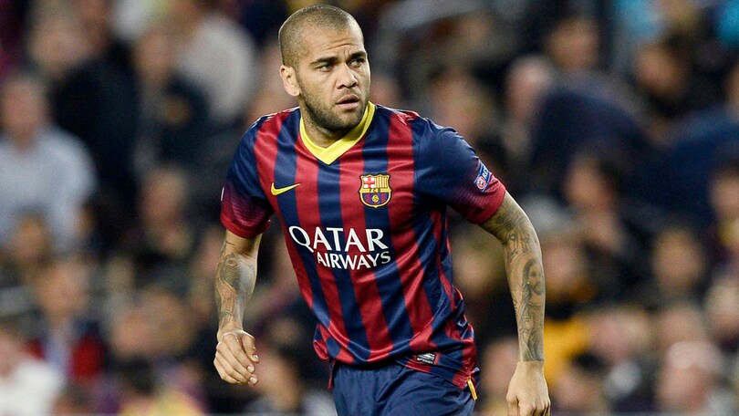 Calciomercato Juventus, dalla Spagna: «Lunedì Dani Alves a Torino per firmare»