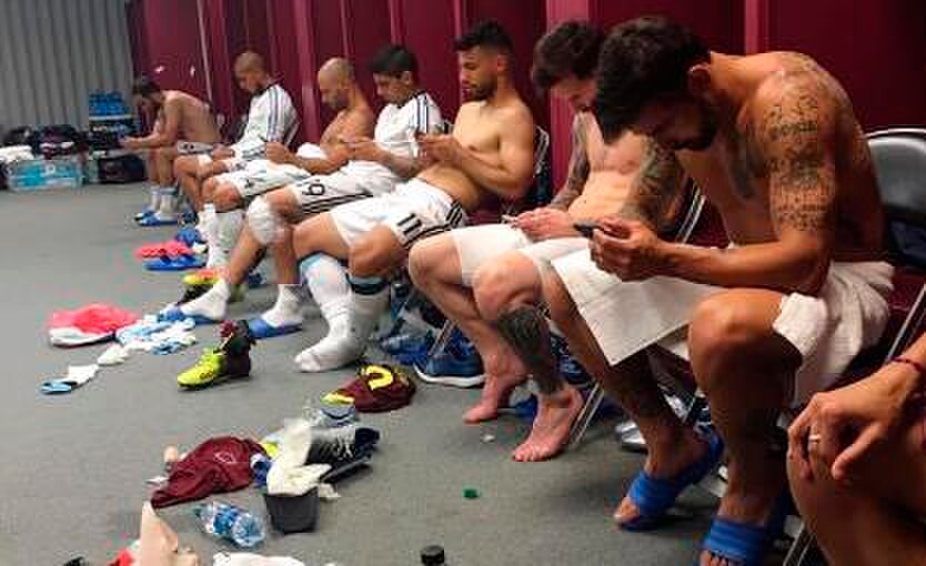Argentina, tutti con lo smartphone dopo il match
