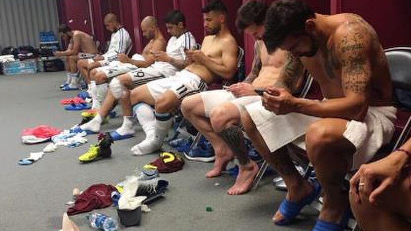 Argentina, tutti con lo smartphone dopo il match