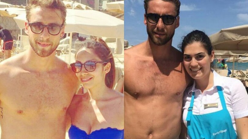 Marchisio, relax in Sardegna: selfie con le fan!