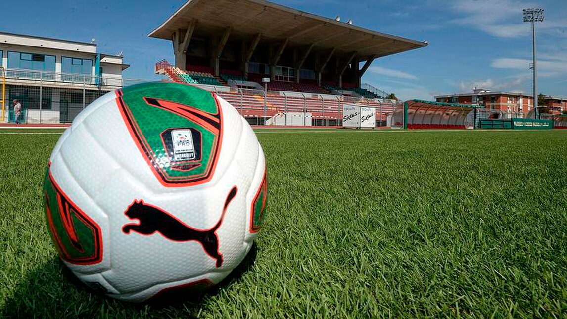Calciomercato Alessandria, passa al Lecce il difensore Vitofrancesco