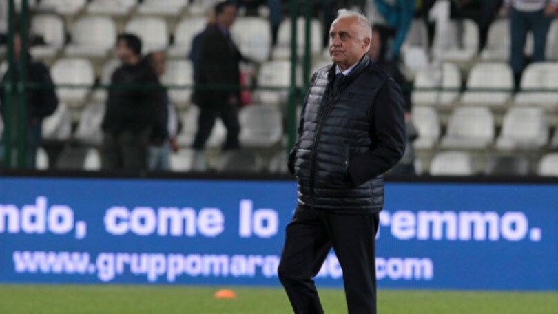 Calciomercato Pro Vercelli, rinnova il ds Varini